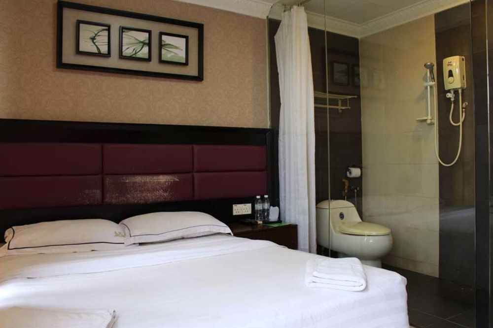 Oyo 90249 Euro Hotel Klang Exteriör bild